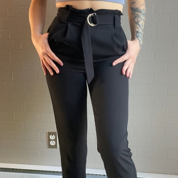Black pants - Picture 2 of 9